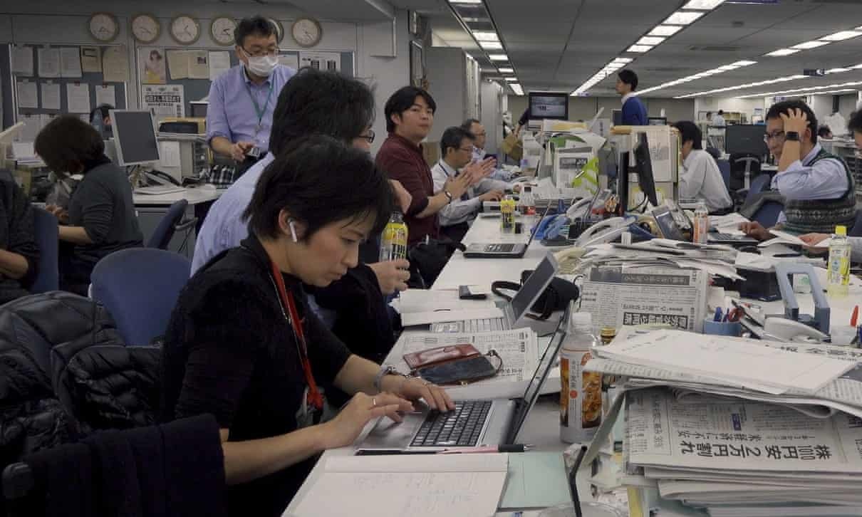 Shinzo Abe,  chinh phu Nhat,  bao chi Nhat anh 2