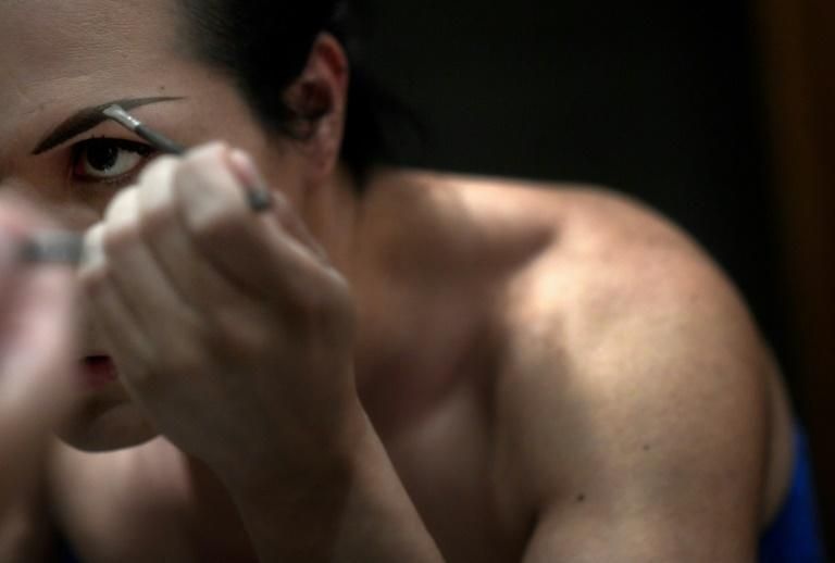 dich COVID-19,  virus corona,  gai mai dam,  bao ho phap ly,  that nghiep anh 2