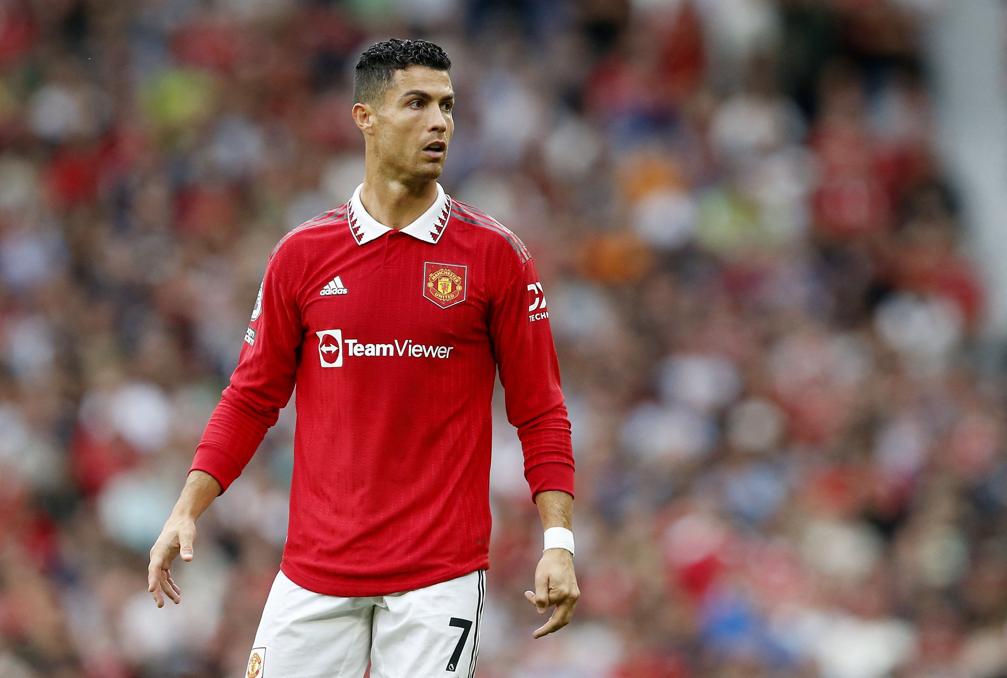 Romano: 'Ronaldo se xuat hien nhieu hon thoi gian toi' hinh anh