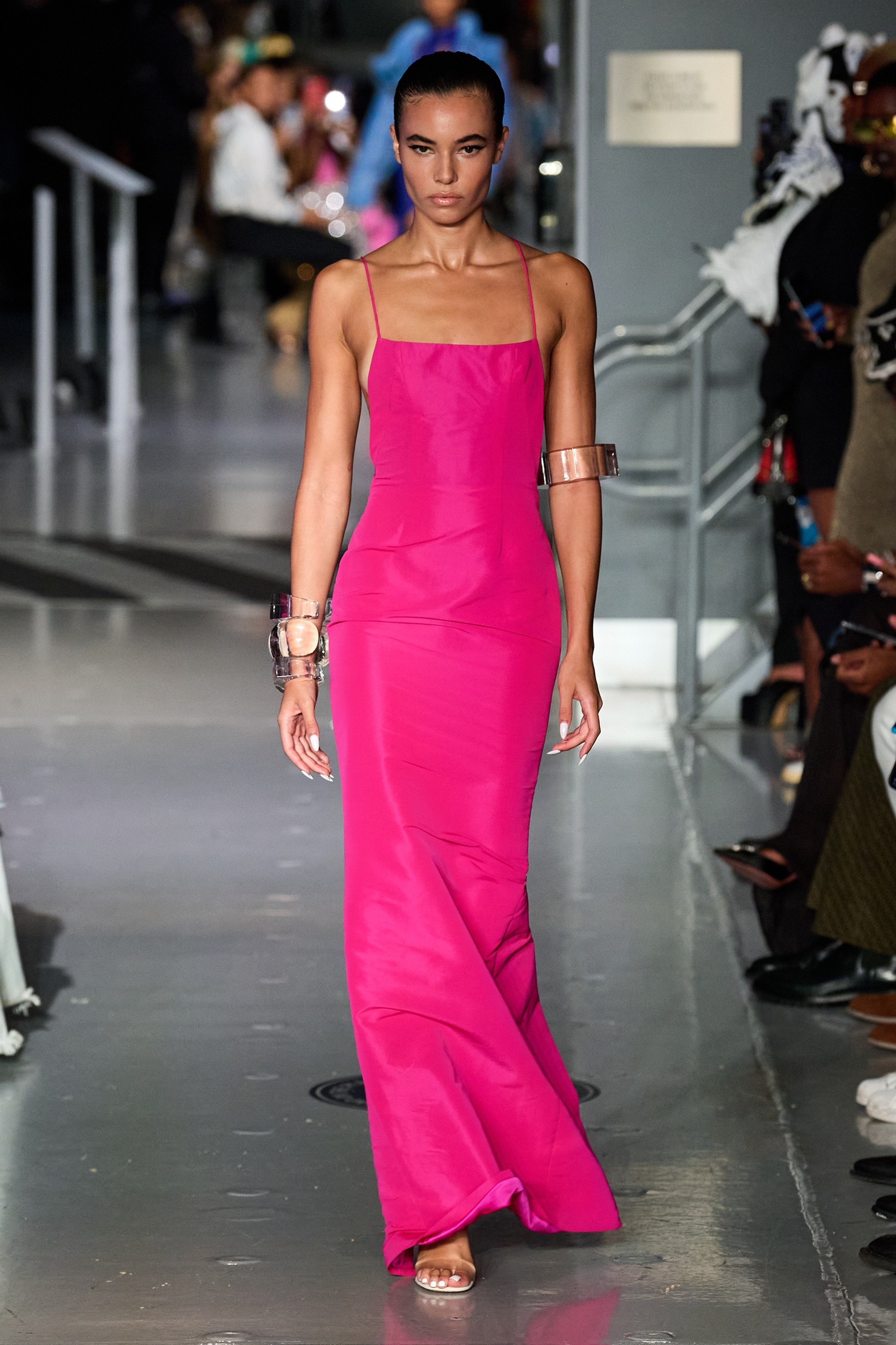 Trang suc mua xuan 2023 anh 10