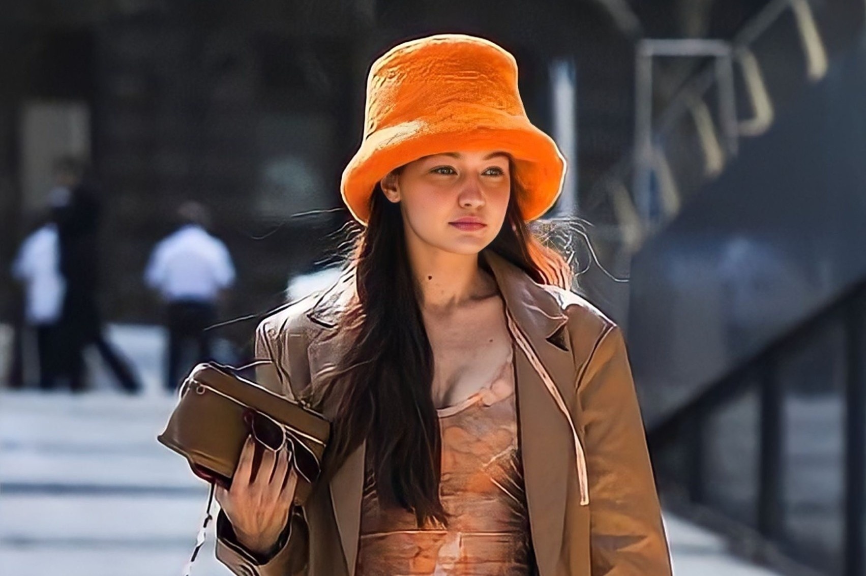 Vo ong chan, mu long va nhung mau phu kien chiem song mua lanh hinh anh