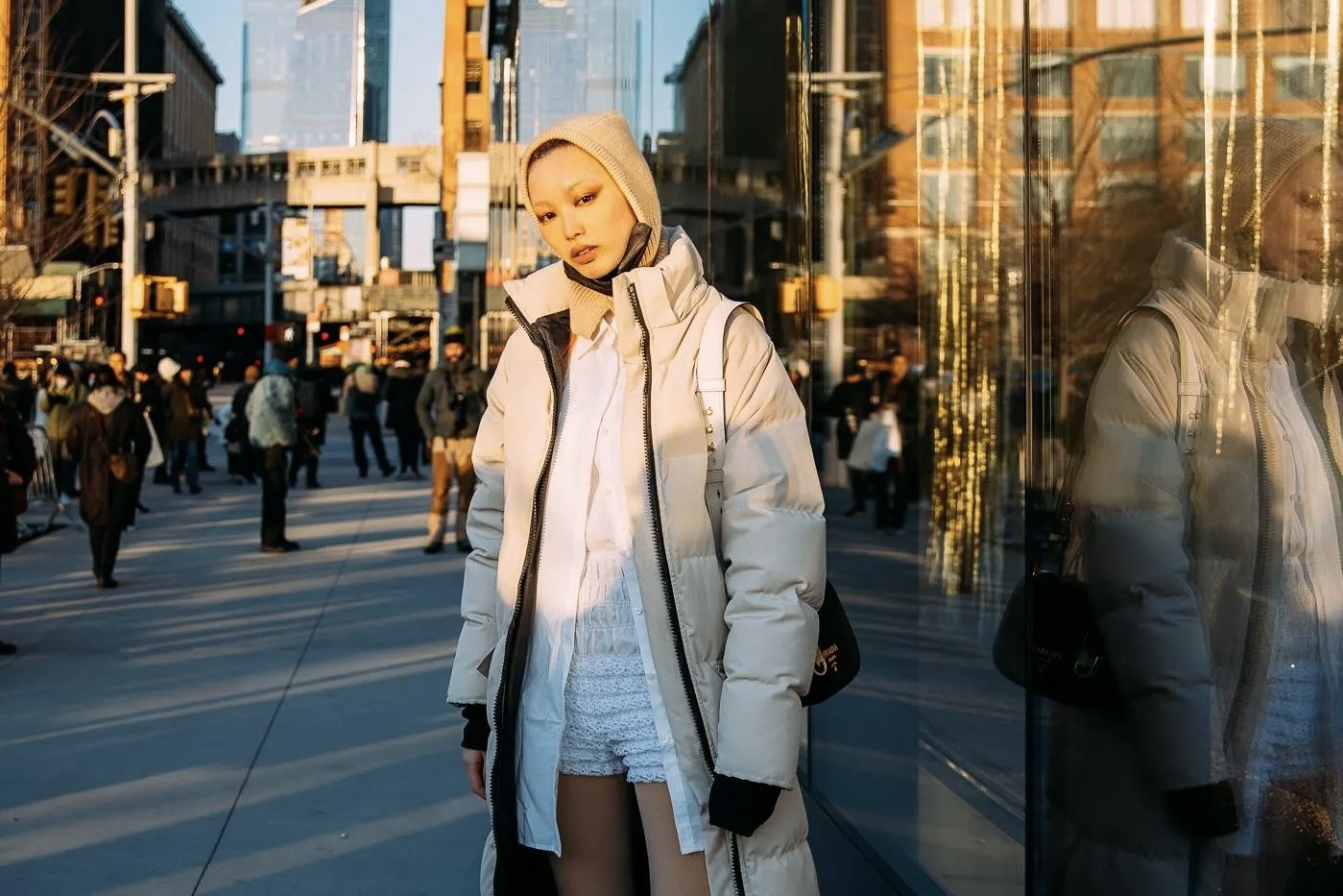 Mac gi khi thoi tiet 20 do C hinh anh