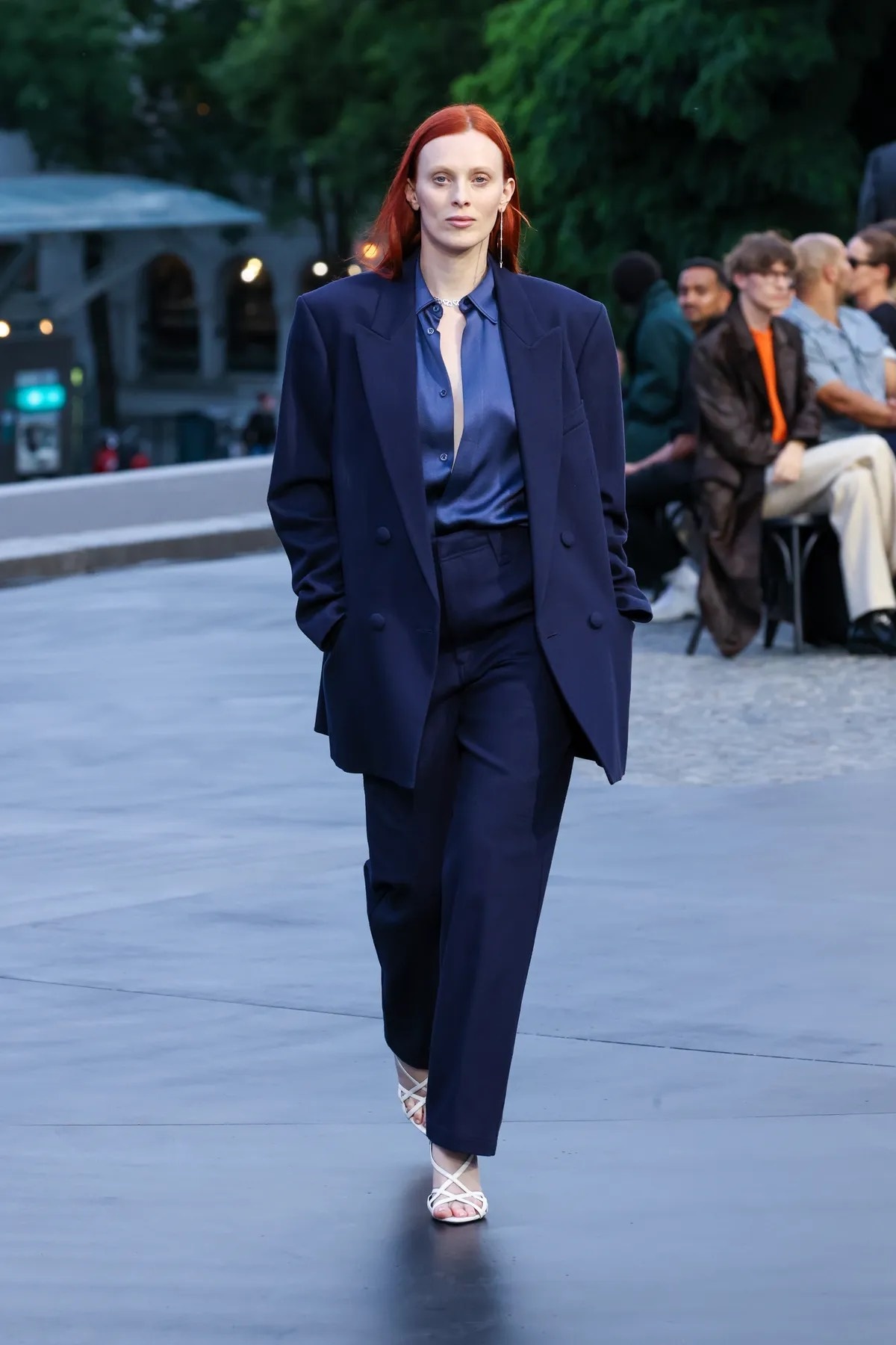 Goi y mau quan tay anh 15