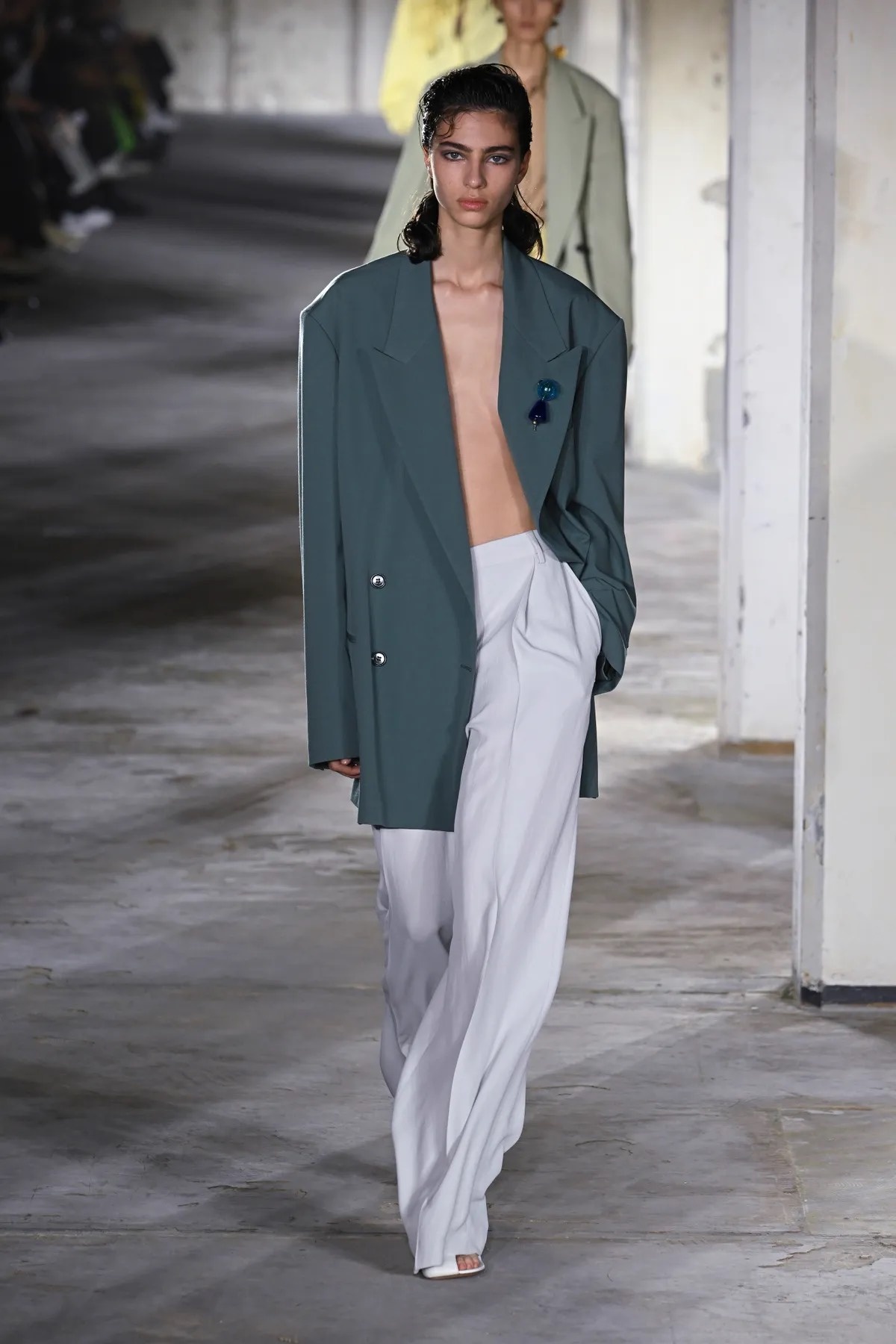 Goi y mau quan tay anh 12