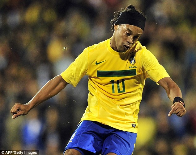 Tranh thu World Cup, Ro 'vau' cho thue biet thu gia cat co hinh anh