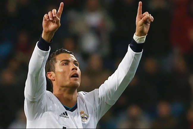 Ronaldo va thoi me tin ky quai cua sao bong da hinh anh