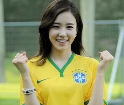 10 nu phong vien the thao gay sot mua World Cup 2014 hinh anh