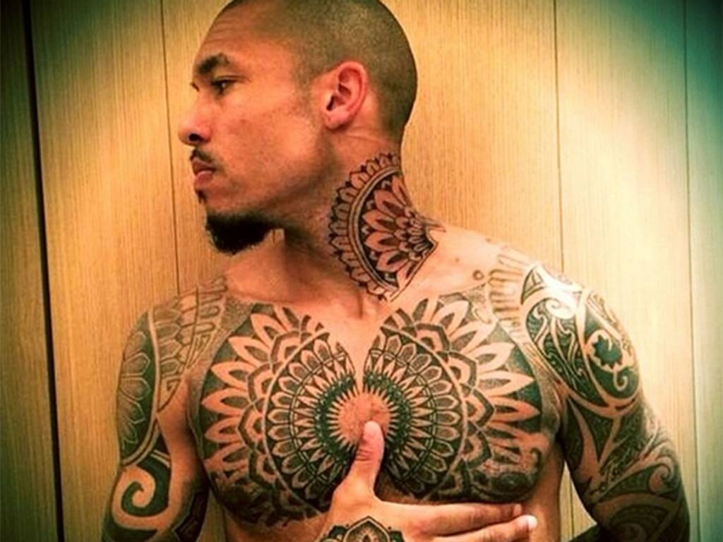 10 hinh xam xau te cua cau thu du World Cup 2014 hinh anh