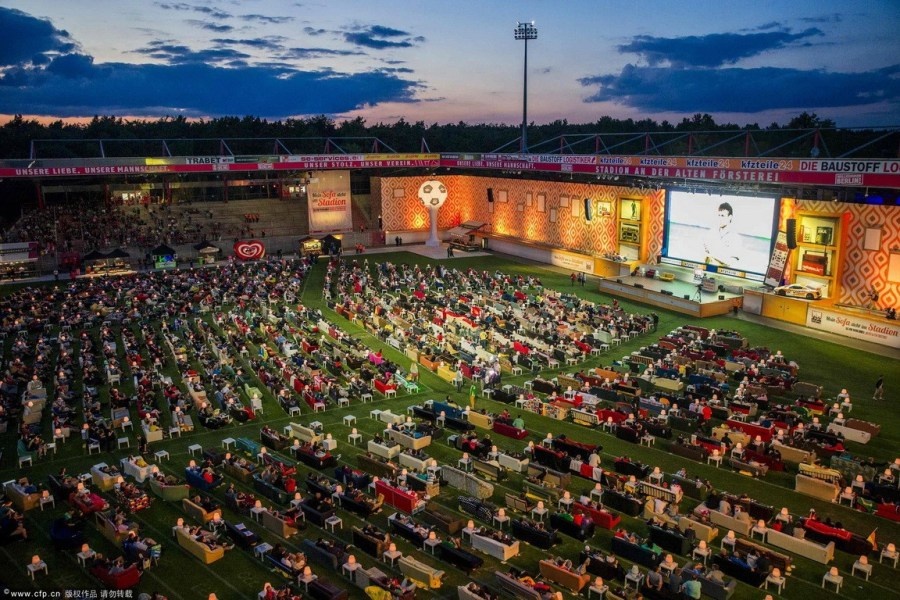 Muon kieu xem World Cup tren khap hanh tinh hinh anh