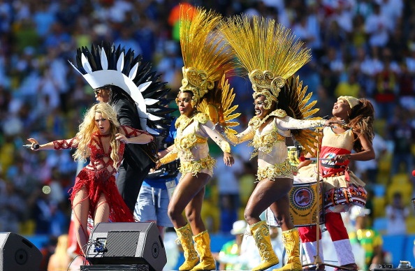 Chum anh bua tiec da sac mau tai le be mac World Cup 2014 hinh anh