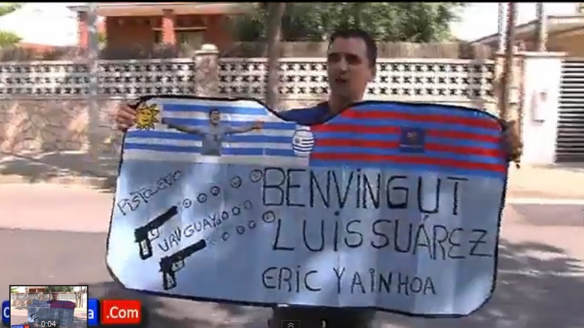 Luis Suarez duoc fan chao dong nong nhiet tai Barcelona hinh anh