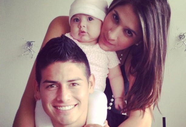 Chuyen tinh ngot ngao cua nguoi hung James Rodriguez hinh anh