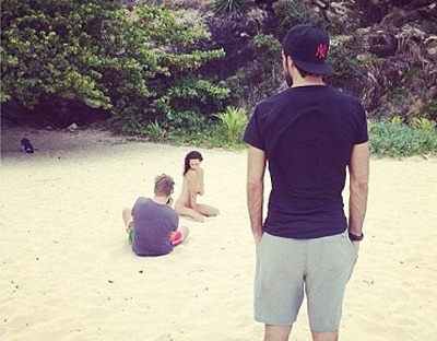 Pires thap tung vo chup anh tap chi hinh anh