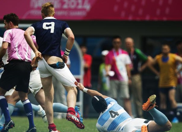 Nhung tai nan cuoi ra nuoc mat cua sao the thao hinh anh