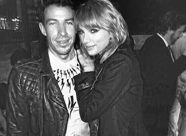 Cau thu Orlando City cua do Taylor Swift? hinh anh