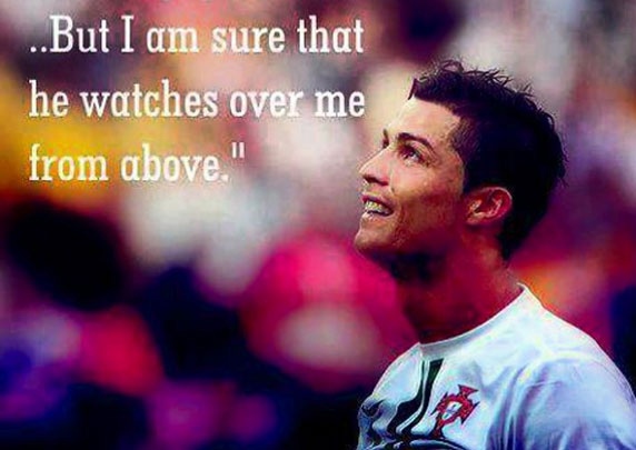 Ronaldo: Cha van doi theo toi tu tren troi cao hinh anh