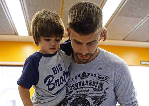 Theo chan sao: Pique be con trai di bau cu hinh anh