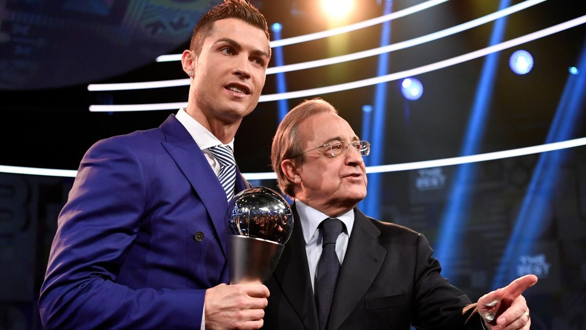 Nhung lan Ronaldo doi ra di anh 3