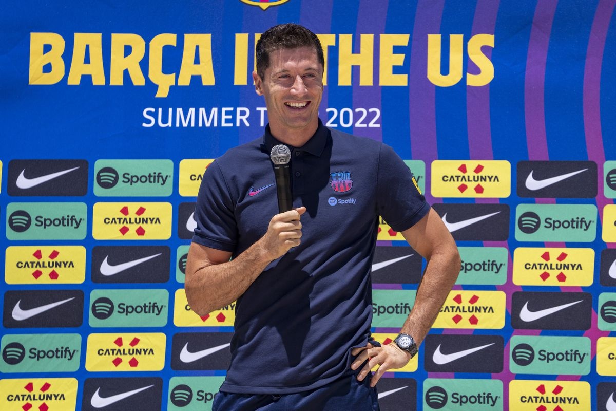 buc tranh tai chinh cua Barcelona anh 1