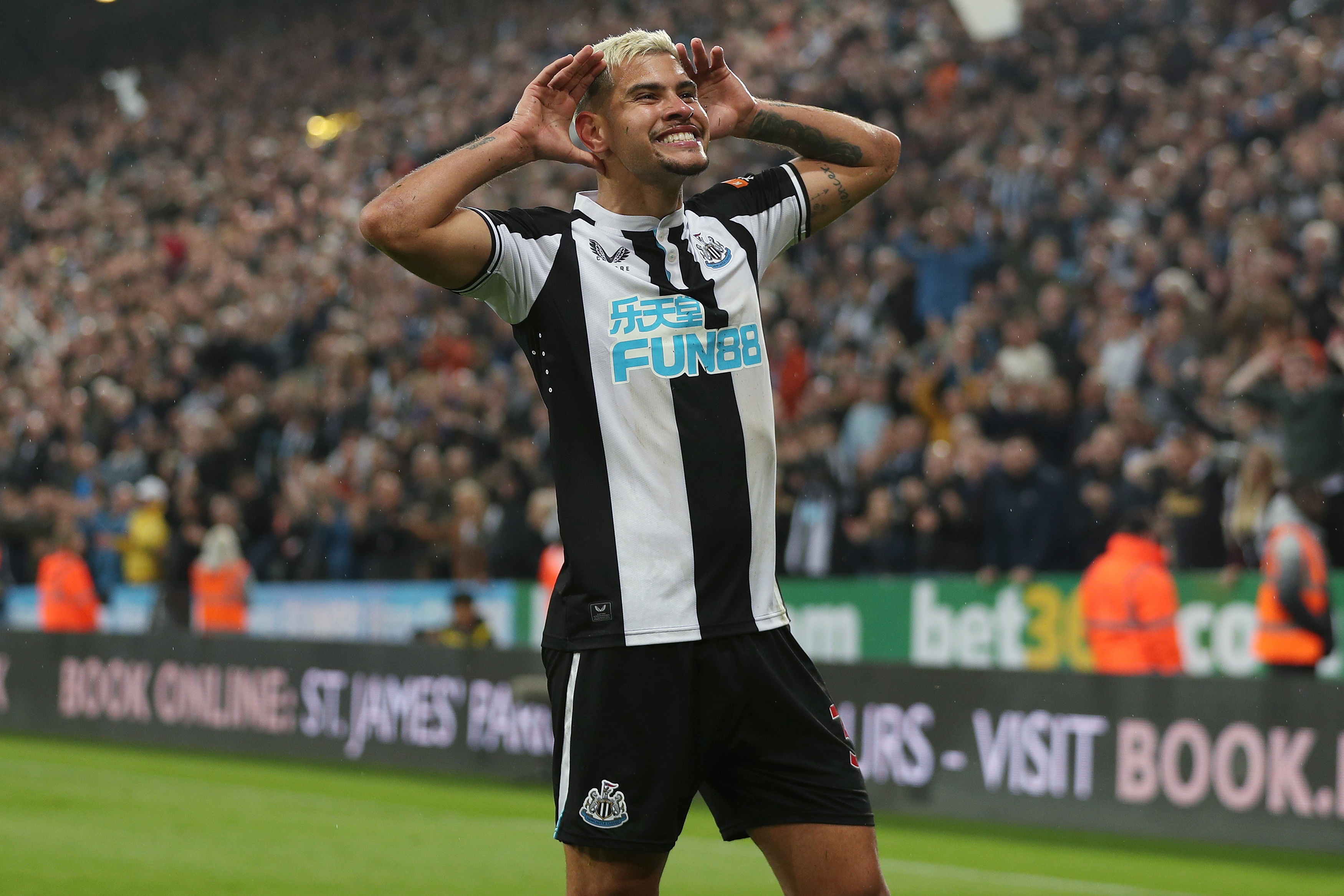 Real Madrid nham tien ve Brazil de thay the Casemiro hinh anh