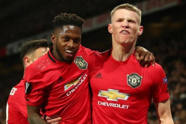 Dau cham het cua cap doi Fred va McTominay o MU hinh anh