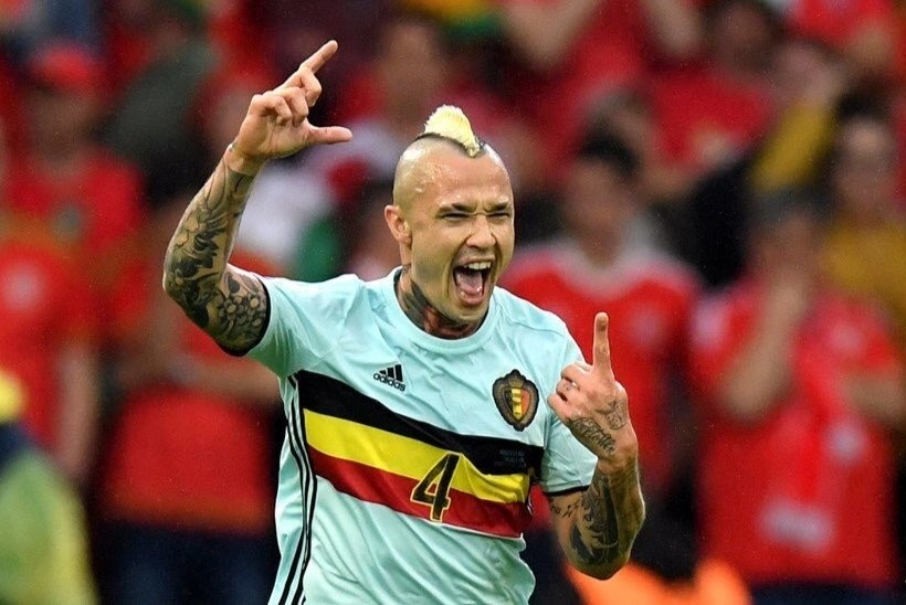 Cuu sao tuyen Bi bi treo gio vo thoi han vi hut thuoc la dien tu hinh anh