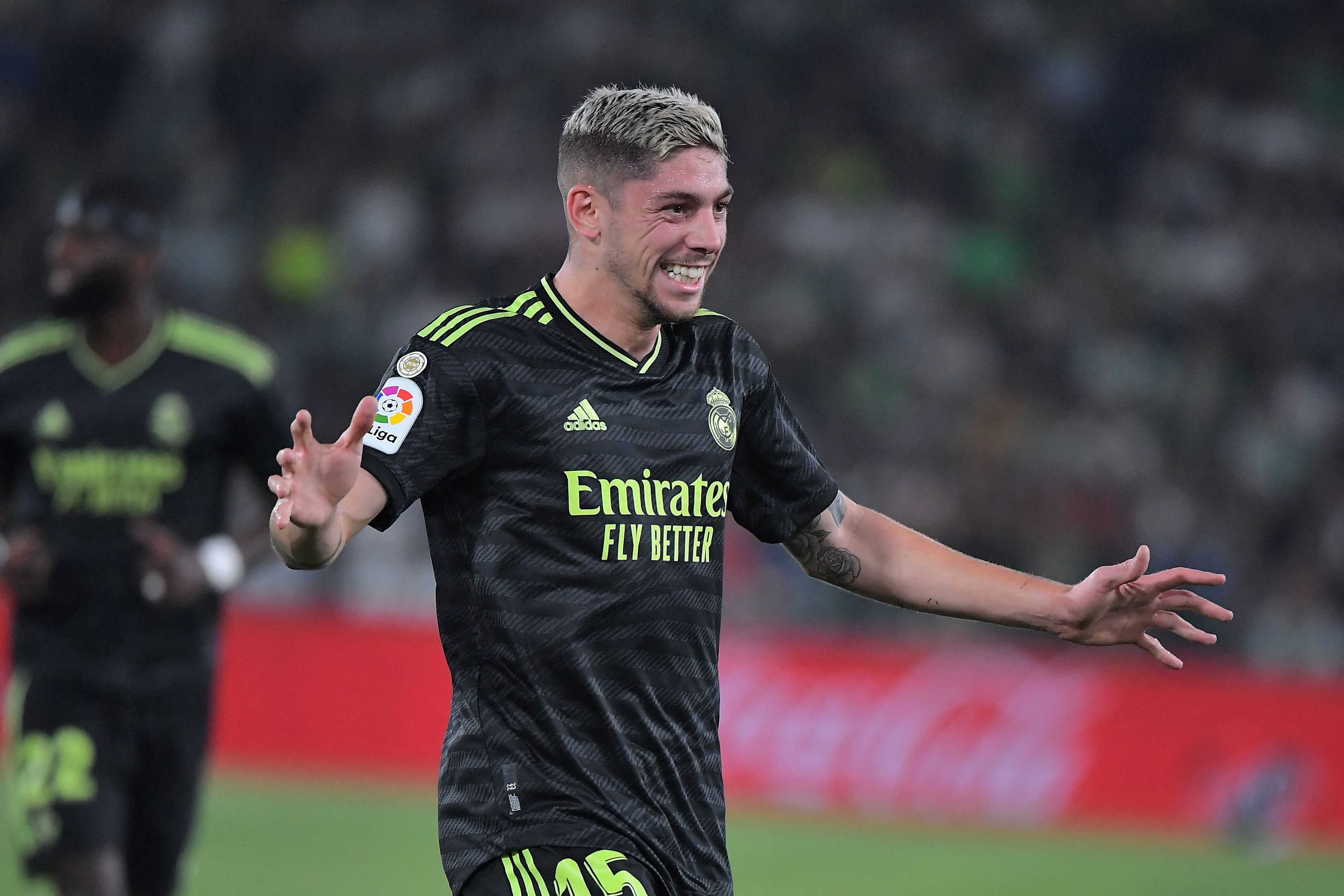 Valverde muon ghi 10 ban mua nay de Ancelotti khong phai giai nghe hinh anh