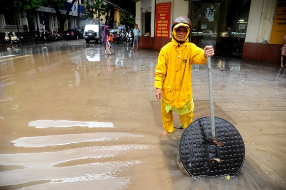 Luong can bo cong ty moi truong Ha Noi, Can Tho bao nhieu? hinh anh