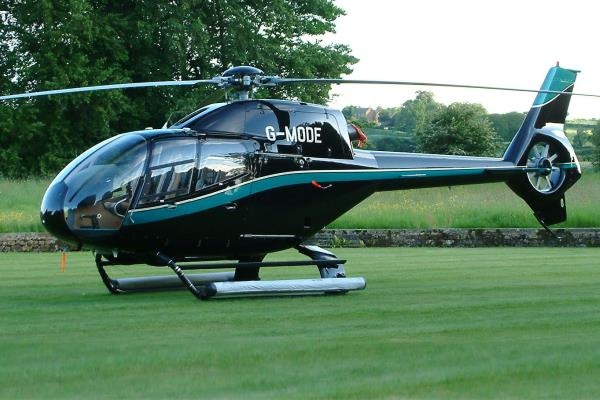 Bau Duc tinh mua truc thang rieng cho nhan vien hinh anh