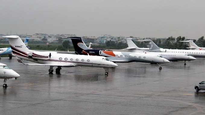 Chuyen co ty phu vao Viet Nam bang cach nao? hinh anh