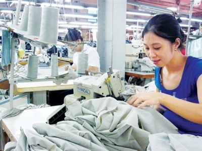 Hang ngan lao dong khong luong, thuong Tet hinh anh