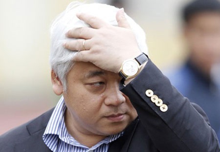 Bau Kien gap nan vi vang nhu the nao? hinh anh