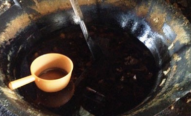 Phat hien co so san xuat mo ban kinh hoang o Ha Noi hinh anh