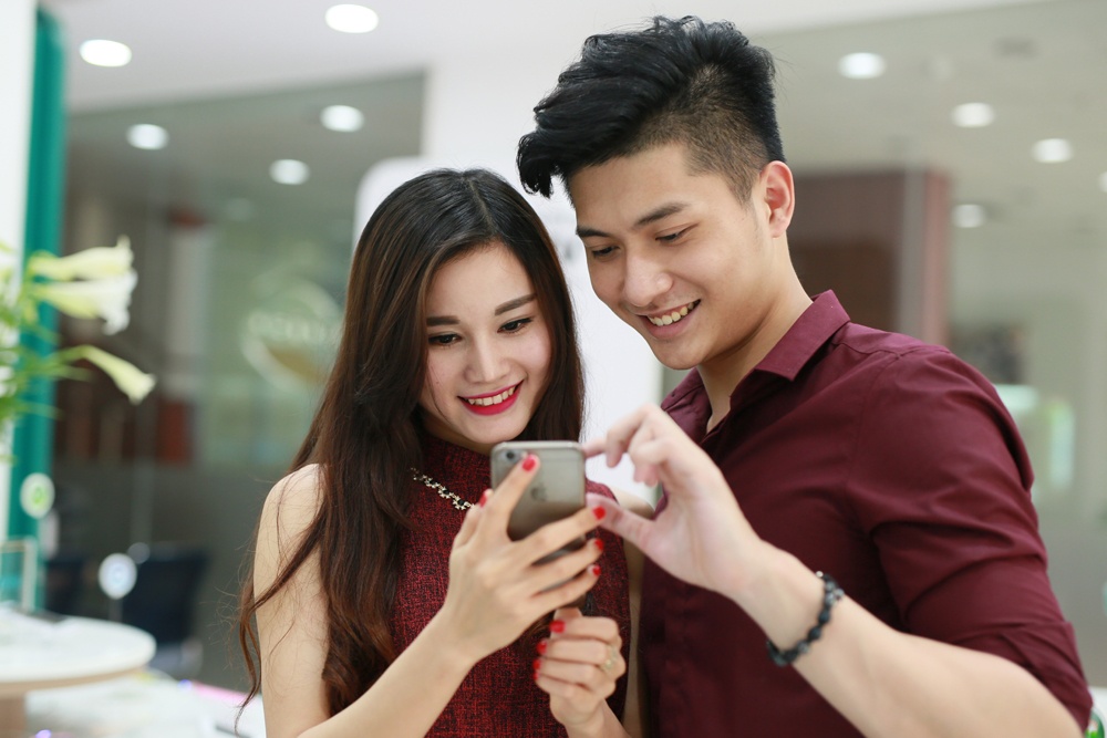 4G tao co hoi lat nguoc ban co vien thong? hinh anh