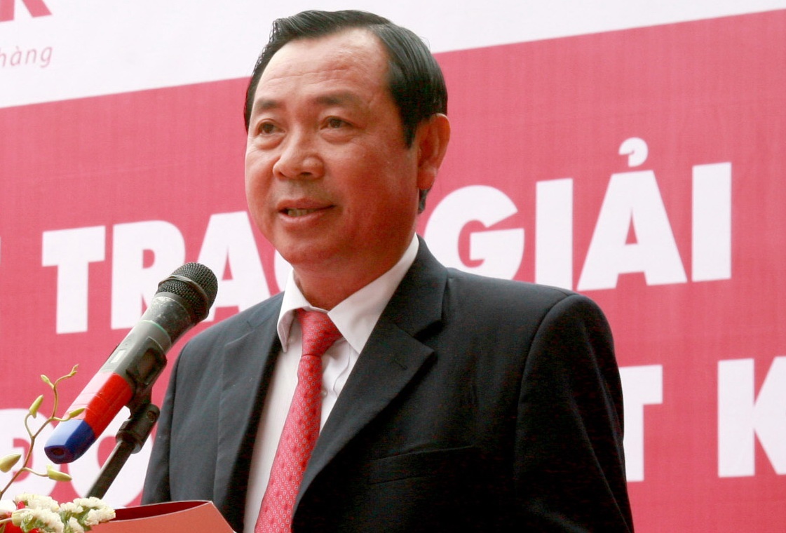 Tong giam doc Agribank: ‘Chung toi khong lam trai quy dinh’ hinh anh