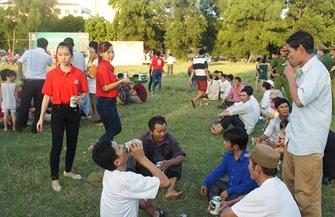 Quang cảnh lễ hội “Tôi yêu bia Sài Gòn” do UBND tỉnh Hà Tĩnh và Tổng Công ty Bia Sài Gòn tổ chức ngày 5/9. Ảnh: PL TP HCM
