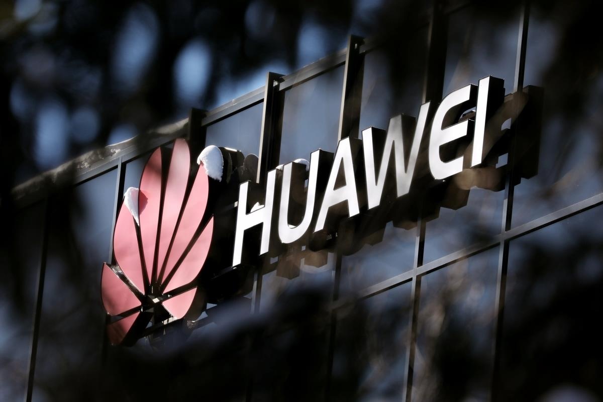 Huawei da lam gi khien Tong thong Donald Trump ra lenh trung tri hinh anh