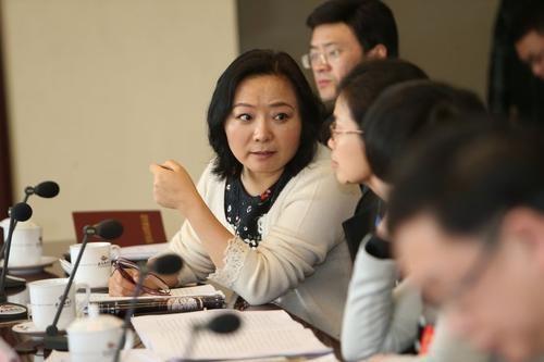 nu ty phu tu than giau nhat the gioi anh 2