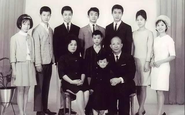 tranh chấp tài sản gia tộc Hong Kong ảnh 1 tranh chap tai san gia toc Hong Kong anh 1