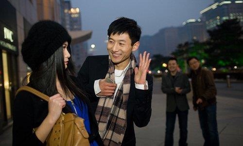 200 trieu nguoi TQ doc than va dich vu hen ho ton hang chuc nghin USD hinh anh