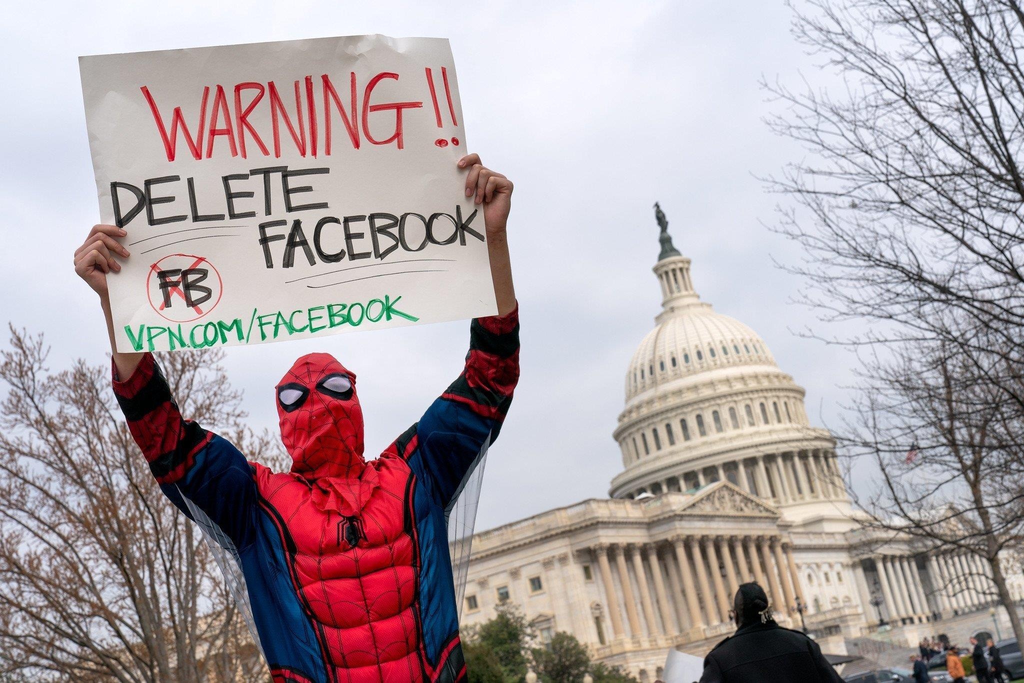 Phot lo de doa cua ong Trump, Phap danh thue cac dai gia cong nghe My hinh anh