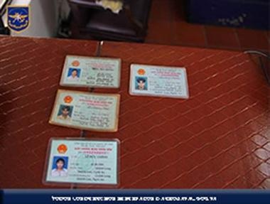 Cuu song 4 thuyen vien Viet nhay xuong kenh dao Panama hinh anh