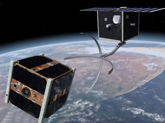 'Ke lang thang' don rac vu tru quanh trai dat hinh anh