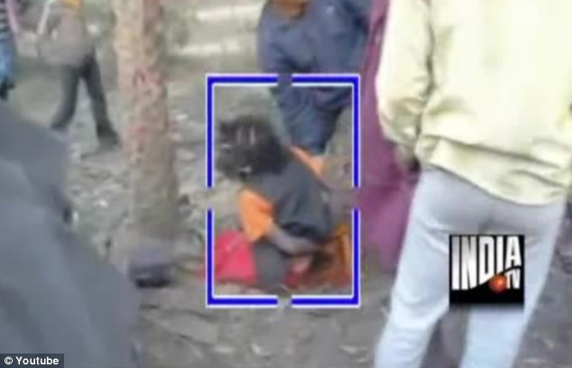 Tu hinh phu thuy hanh quyet tre em hinh anh