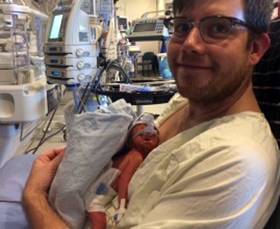 Thai phu chet nao sinh be trai khoe manh hinh anh