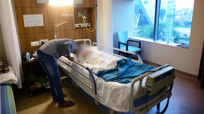 Bi cho phep tre em huong cai chet nhan dao hinh anh