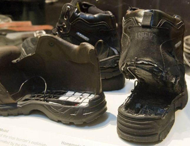 Nguy co bom giay no tung tren cac chuyen bay den My hinh anh