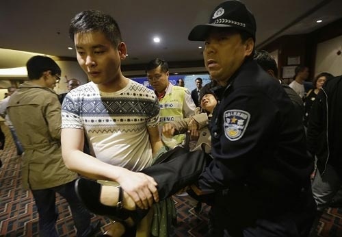 Khoanh vung tim kiem MH370 sai cho? hinh anh