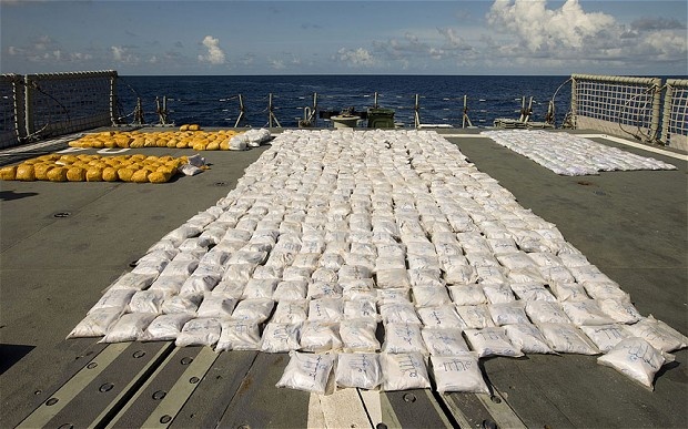 Hai quan Anh – Australia bat tau cho mot tan heroin hinh anh