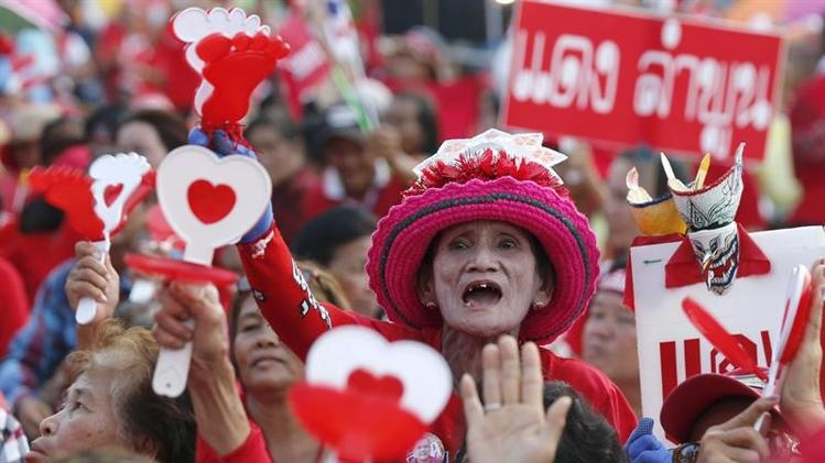 Chinh bien Thai Lan dien ra the nao? hinh anh